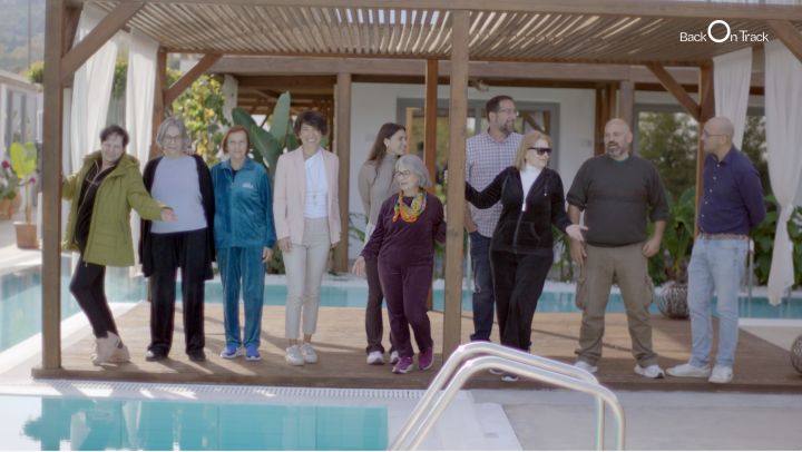 During – Structured diabetes focused daily schedule that balances learning and movement with a holiday feeling.